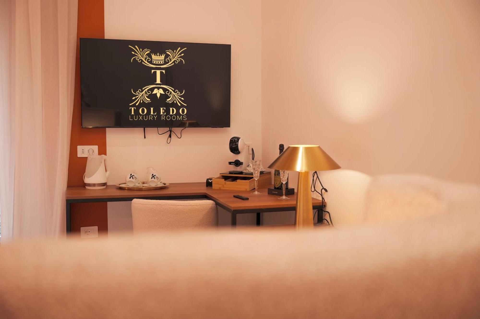 Toledo Luxury Rooms - Lr Collection Nápoly Kültér fotó