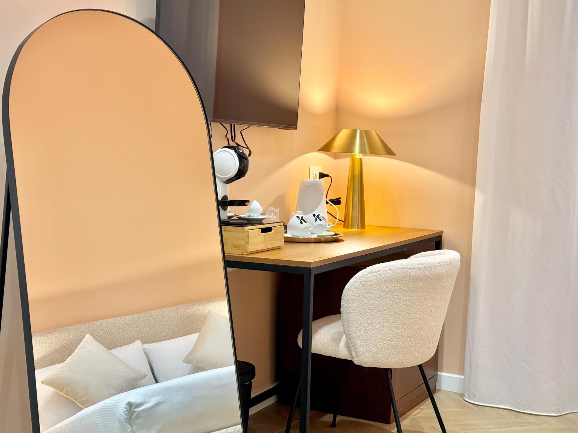 Toledo Luxury Rooms - Lr Collection Nápoly Kültér fotó